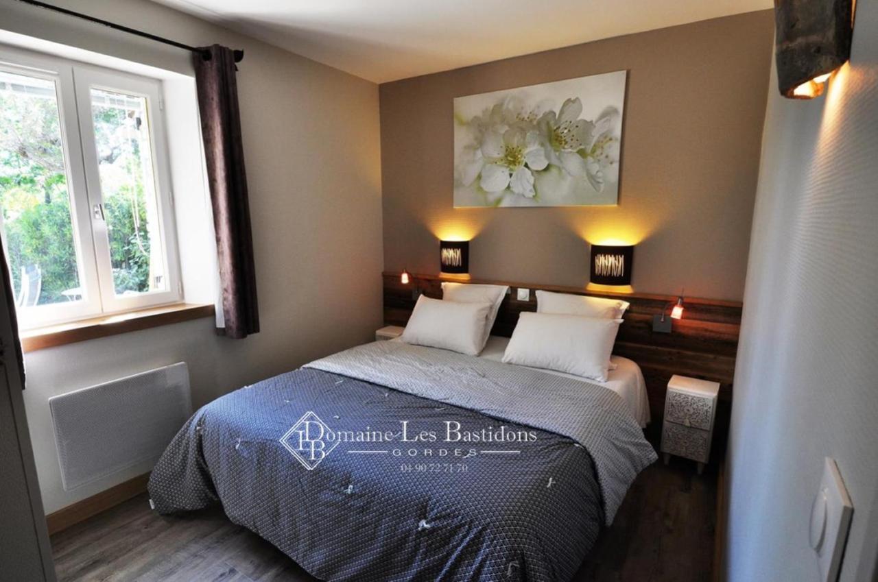 Domaine Les Bastidons Villa Gordes Bagian luar foto