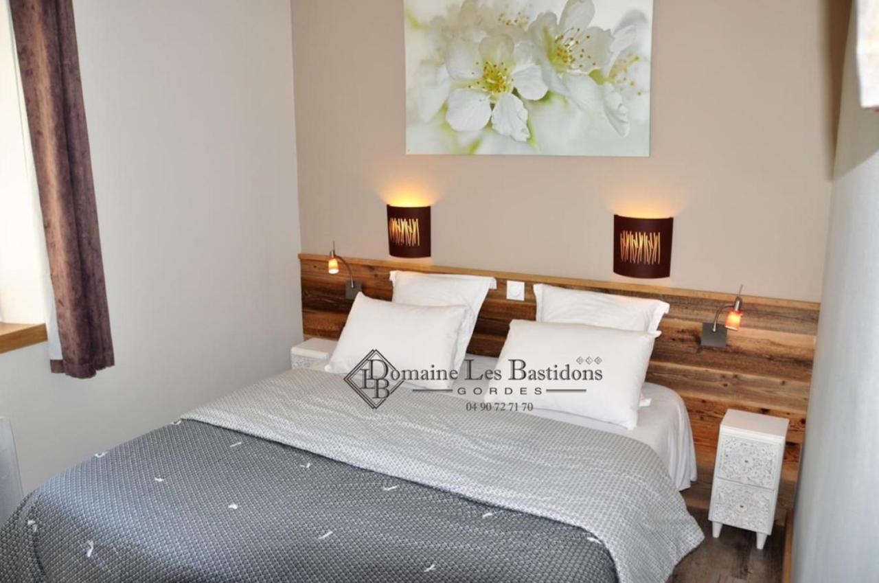 Domaine Les Bastidons Villa Gordes Bagian luar foto